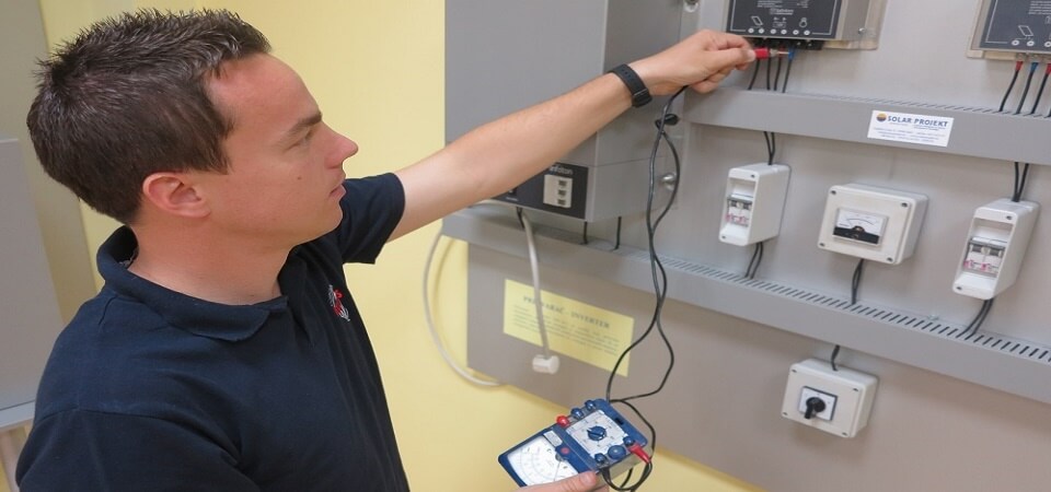 Nasıl Elektro Teknik Zabiti Olunur?